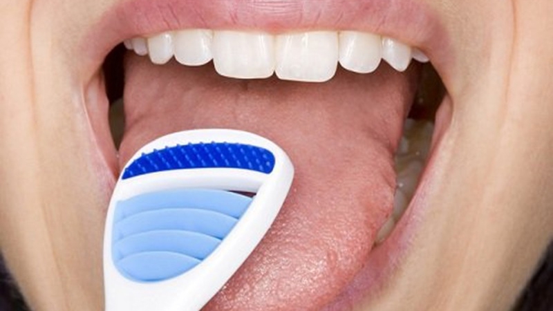 Cạo lưỡi sai cách