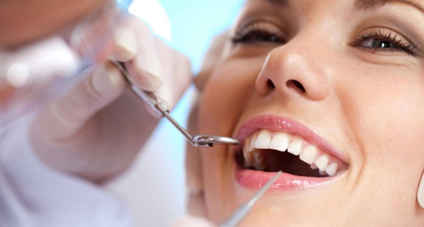 Các tiêu chuẩn để lựa chọn nha khoa uy tin khi thực hiện cấy ghép implant