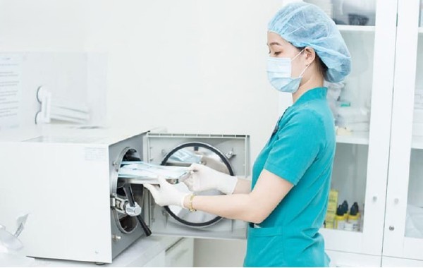 Tiêu chuẩn an toàn, vô trùng & kiểm soát nhiễm khuẩn dụng cụ nha khoa