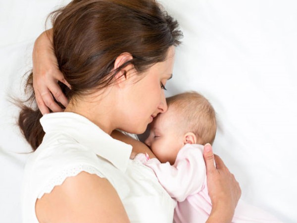 Các câu hỏi thường gặp về đang cho con bú có tẩy trắng răng được không