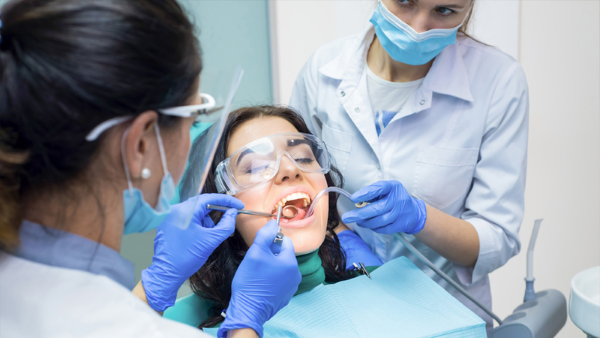 Lấy tủy răng bao nhiêu tiền? Bảng giá mới nhất năm 2025 5 Bí quyết chọn nha khoa uy tín để lấy tủy răng