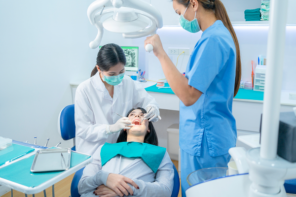 Khi nào cần nên gặp nha khoa?