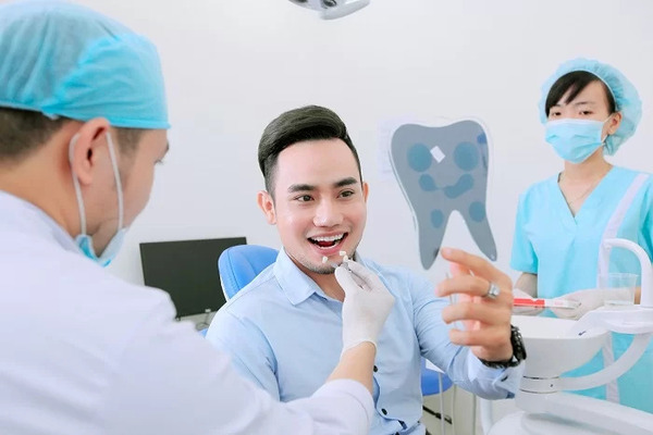 Bọc răng sứ tại Nha Khoa Saigon Smile Bọc răng sứ tại Nha Khoa Saigon Smile