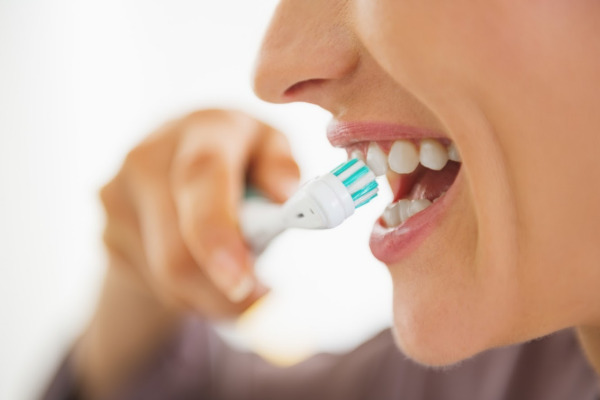 Cách chăm sóc răng số 6 sau khi trồng Cách chăm sóc răng số 6 sau khi trồng