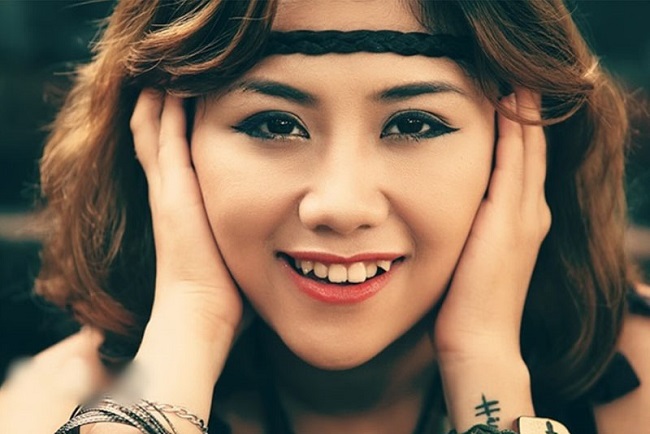 Răng chó là răng gì? Tính cách, vận mệnh và tướng số của người răng chó 4 Người có răng chó có đặc điểm nổi bật về cá tính, thường là người mạnh mẽ