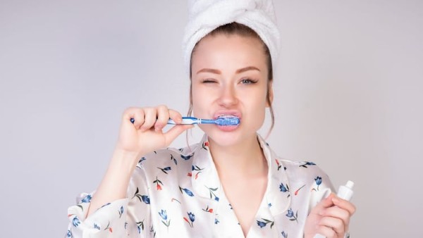 Vệ sinh răng miệng đúng kỹ thuật Vệ sinh răng miệng đúng kỹ thuật