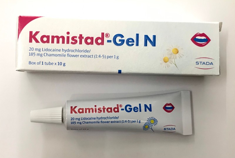 Viêm nướu răng uống thuốc gì để nhanh hết sưng đau hiệu quả? 8 Thuốc bôi chữa viêm lợi dạng gel Kamistad